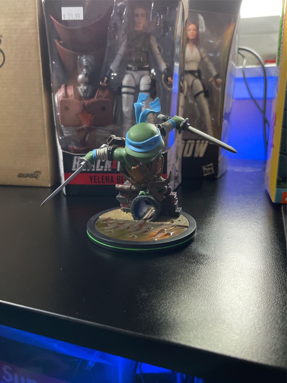 Hot Toys Spider-Man Black Suit Version