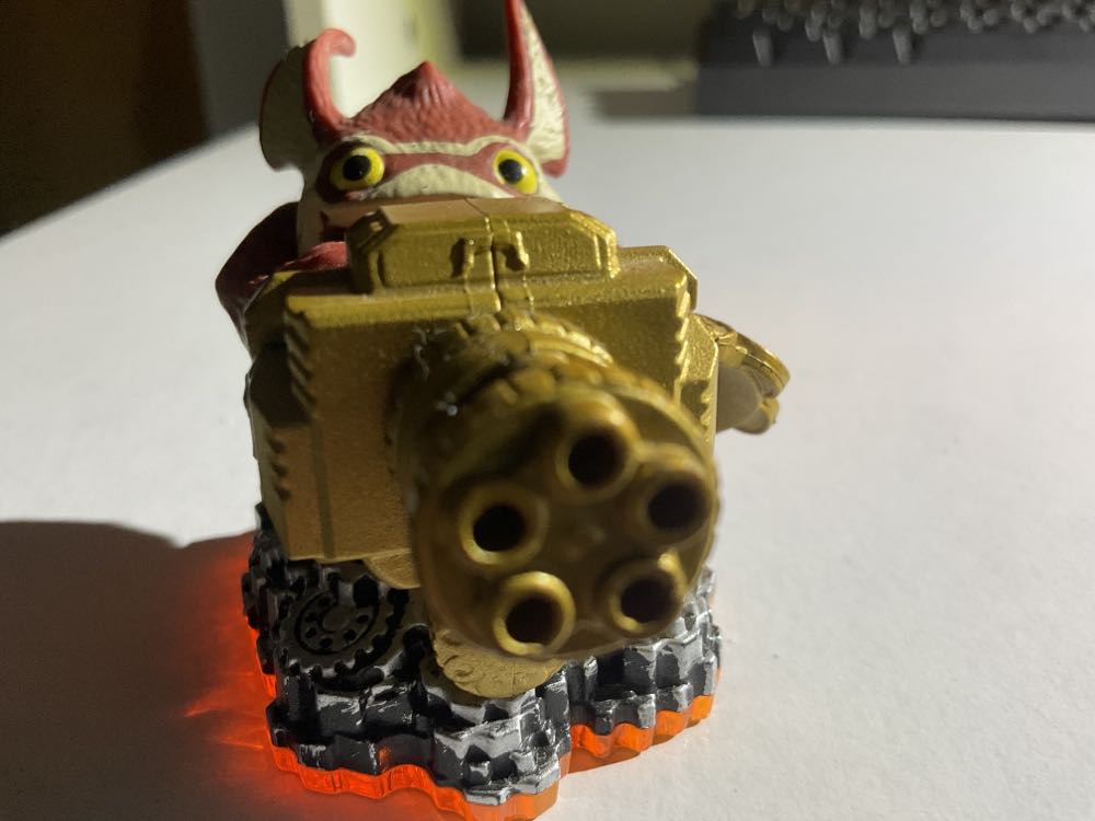 Trigger Happy - Activison Publishing, Inc. (Toys To Life) action figure collectible - Main Image 3