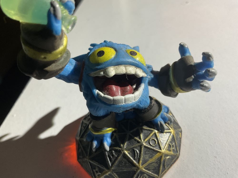 Pop Fizz - Skylanders Giants action figure collectible - Main Image 2