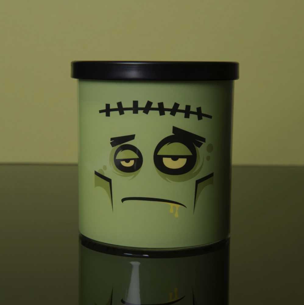 CANDLE: Halloween Colonial Carolina Collections Frankenstein 2021 - Colonial Candle (Halloween Candles) action figure collectible [Barcode 665098512646] - Main Image 4