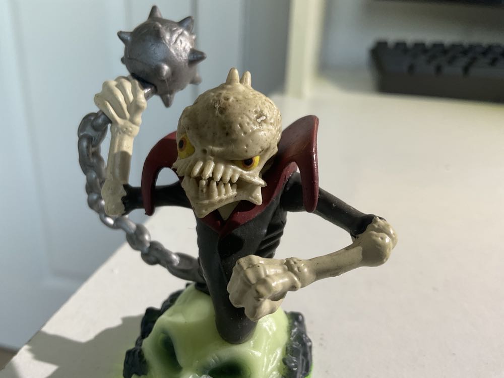 Ghost Roaster - Skylanders Spyro’s Adventure (Series 1) action figure collectible - Main Image 2