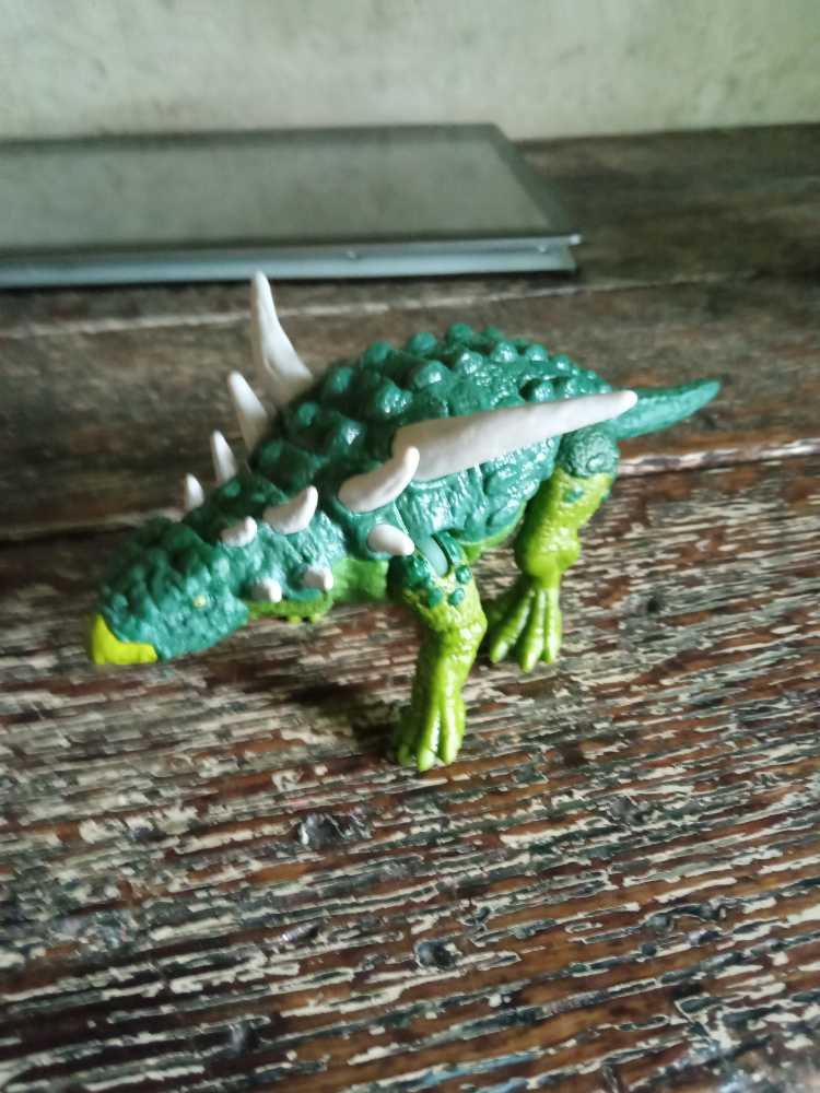 Sauropelta - Mattel (Jurassic World) action figure collectible [Barcode 194735005512] - Main Image 3