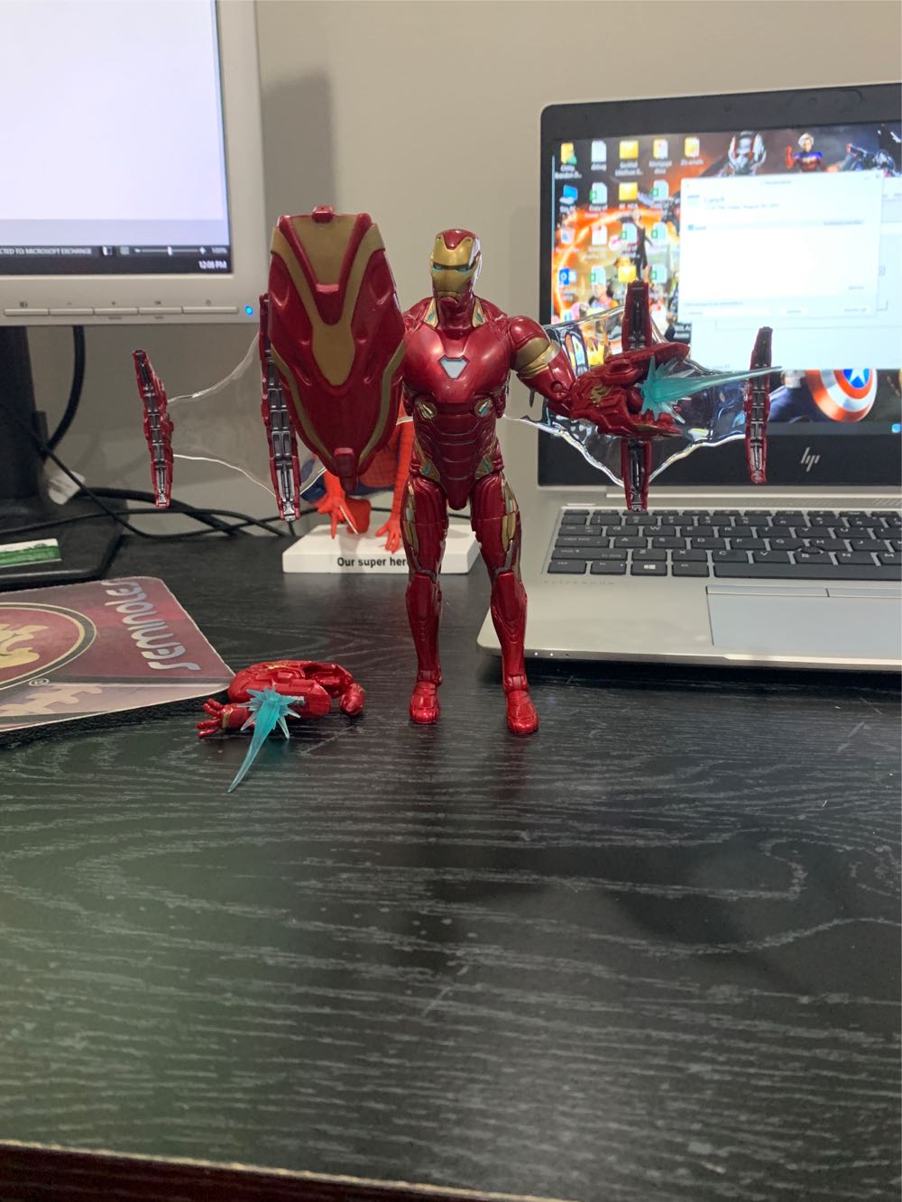 ”valley Of Darkness” Cylon Minimate Database