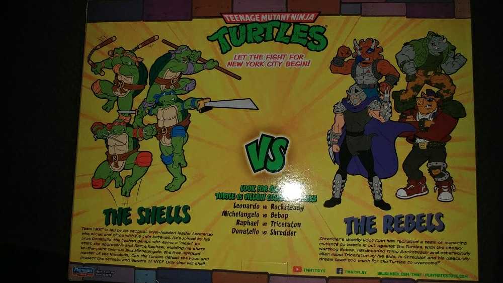 Playmates Toys Teenage Mutant Ninja Turtles Leonardo Vs Rocksteady 2-Pack - Playmates Toys (TMNT: Classic Collection) action figure collectible [Barcode 043377812760] - Main Image 2