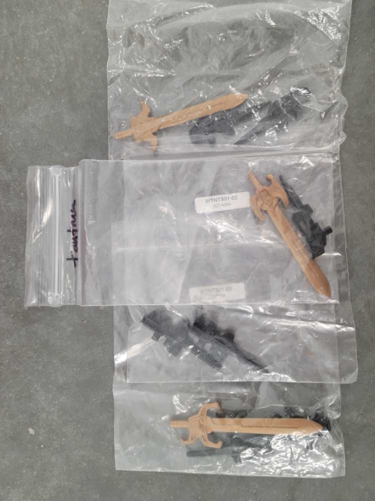 Predaking 2nd Missing Headstrong Sword - Hasbro (1986) action figure collectible - Main Image 4