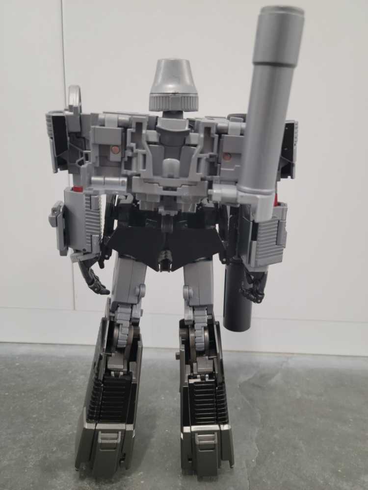 Megatron MP-36 - Takara Tomy (Transformers Masterpiece) action figure collectible - Main Image 3