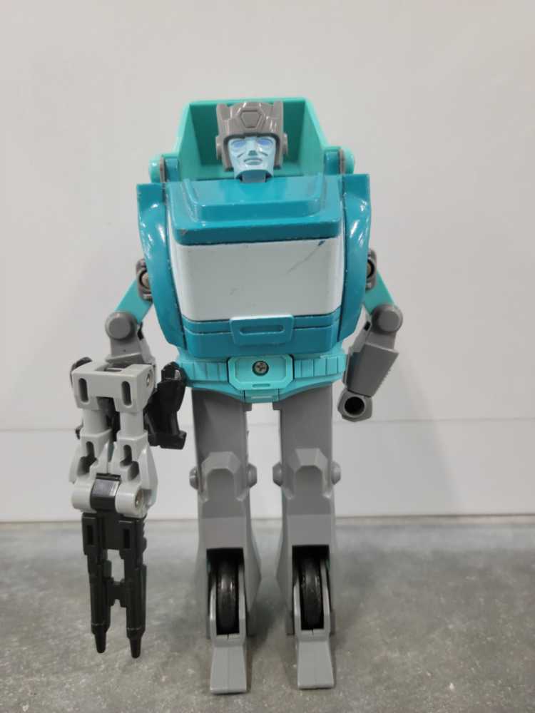 Kup With Recoil Robot Mode Targetmaster  - Hasbro (1987) action figure collectible - Main Image 2