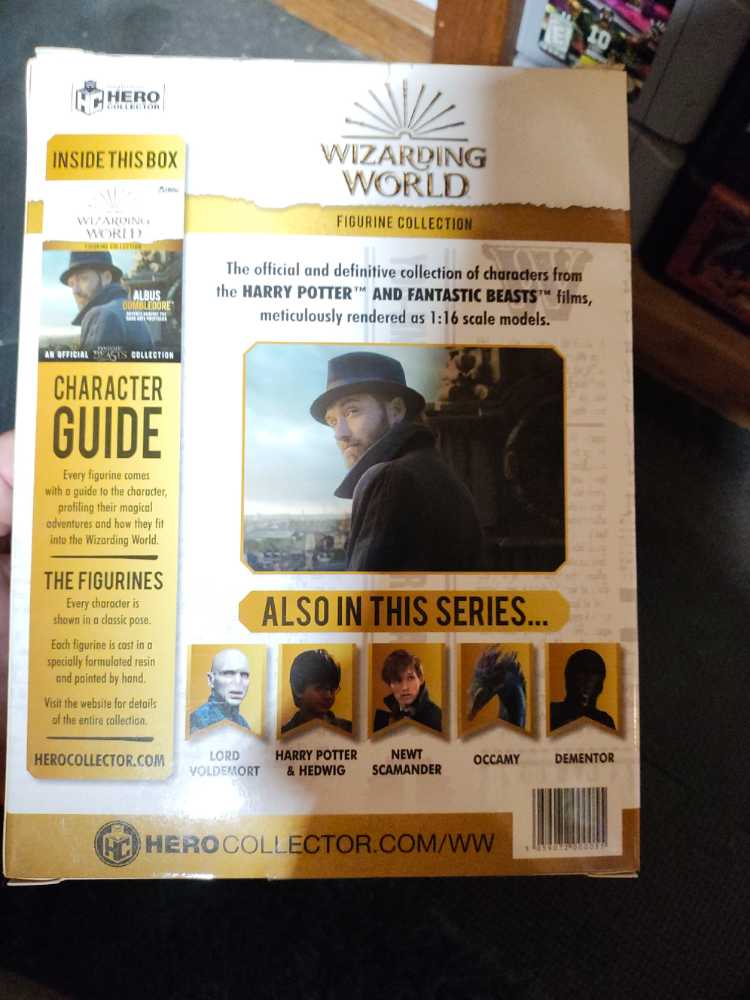 Albus Dumbledore - eaglemoss (Fantastic Beasts) action figure collectible [Barcode 5059072000055] - Main Image 3