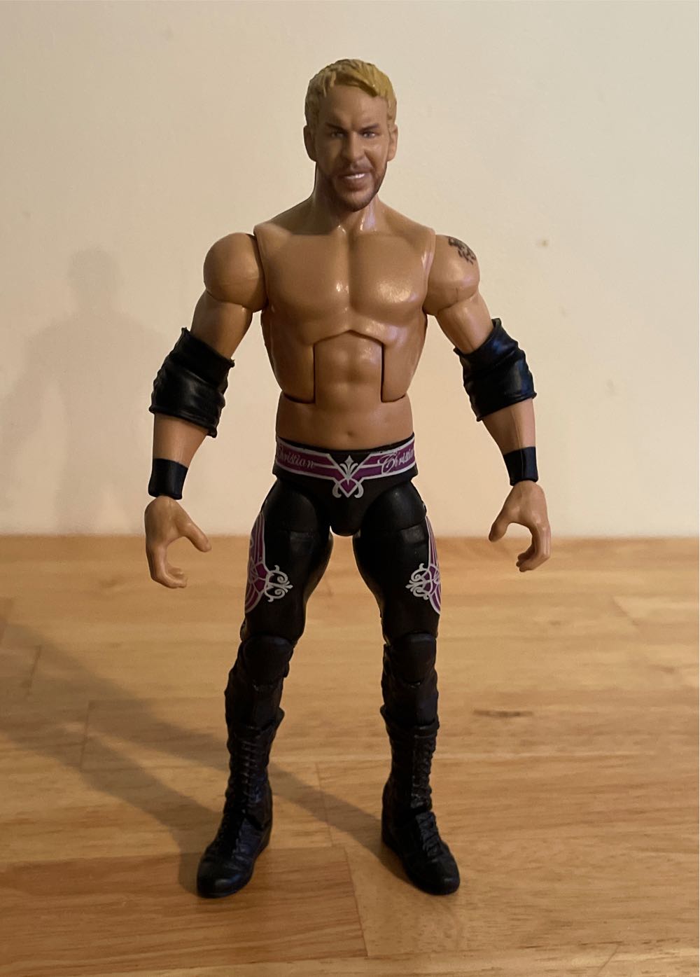 Christian - Mattel - WWE (WWE Elite Collection - Fan Takeover Series 2) action figure collectible [Barcode 887961947861] - Main Image 3