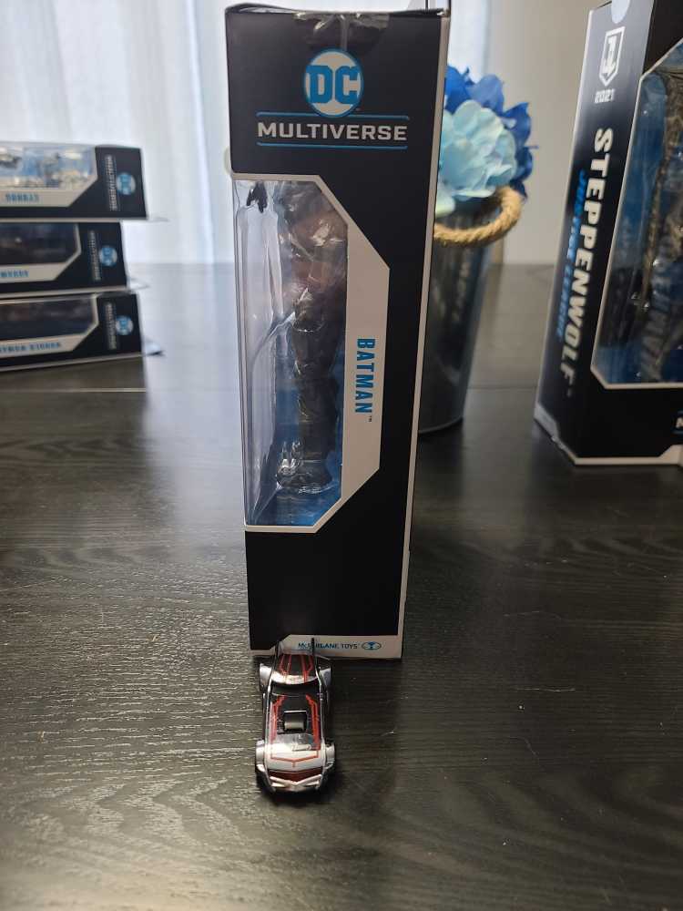 Dc Multiverse Justice League Batman - Mc Farlane Toys (Comic Book) action figure collectible - Main Image 3