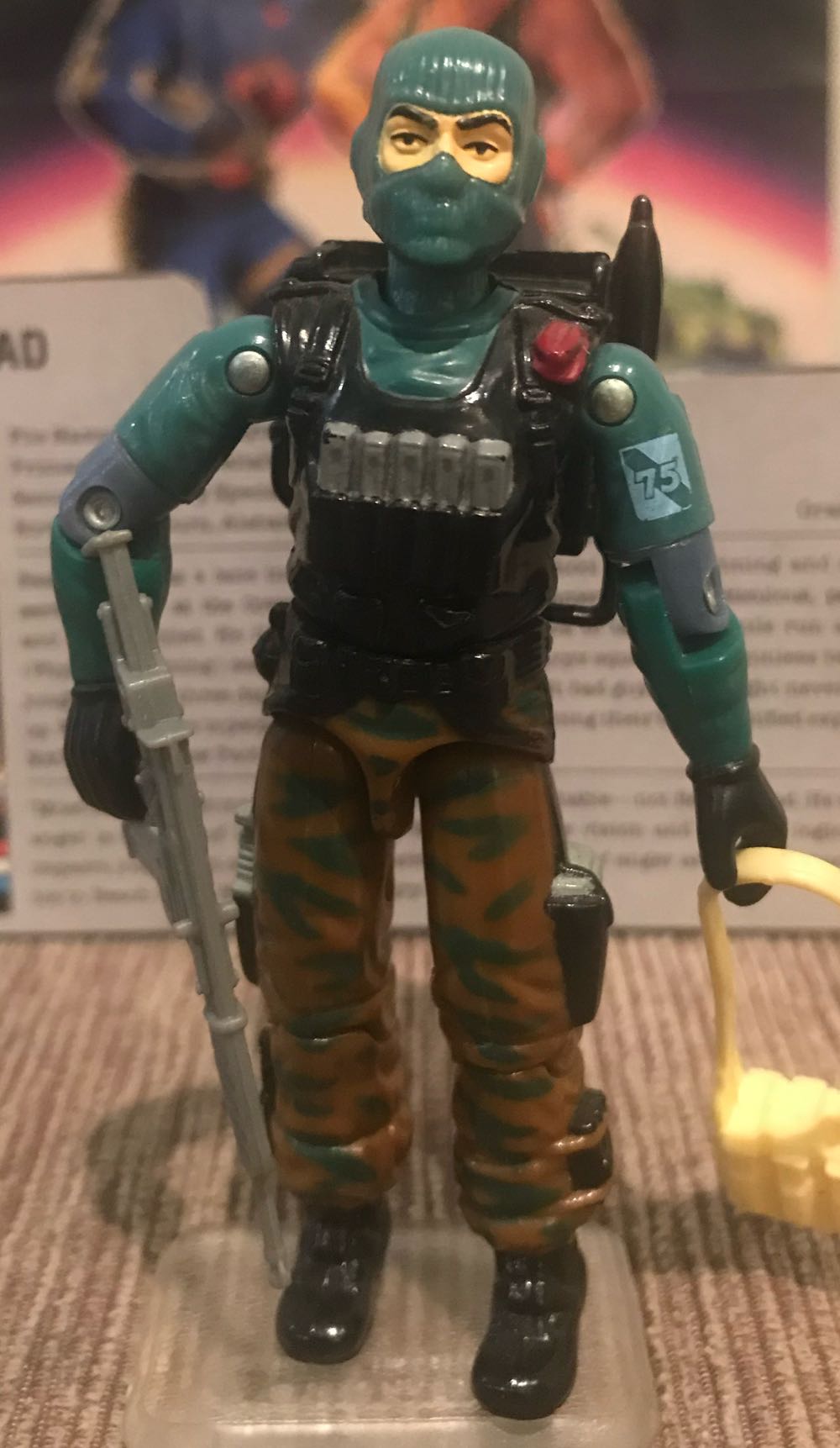 1986 Beachead v1 - Hasbro (G.I. Joe) action figure collectible - Main Image 2