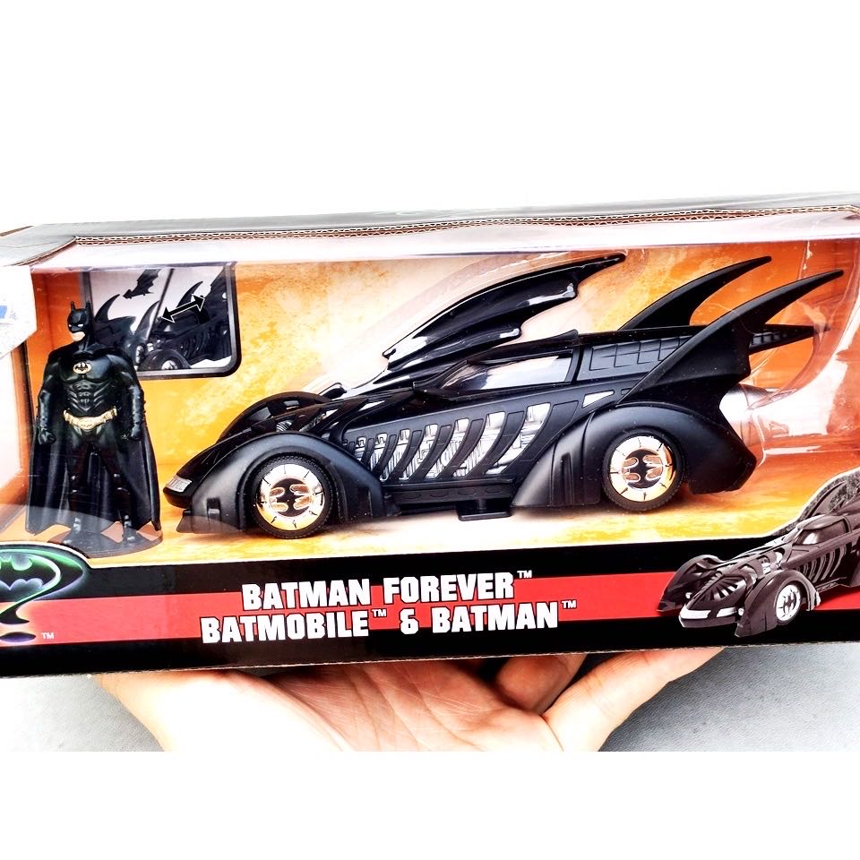 Batmobile & Batman (Batman Forever) (Jada 1:24) - Jada Toys (Batman Forever (1995)) action figure collectible [Barcode 801310980361] - Main Image 4