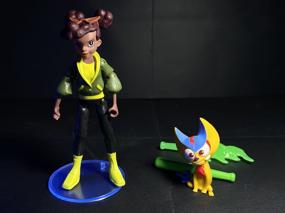 April - Spin Master (Rise of the Teenage Mutant Ninja Turtles) action figure collectible - Main Image 3