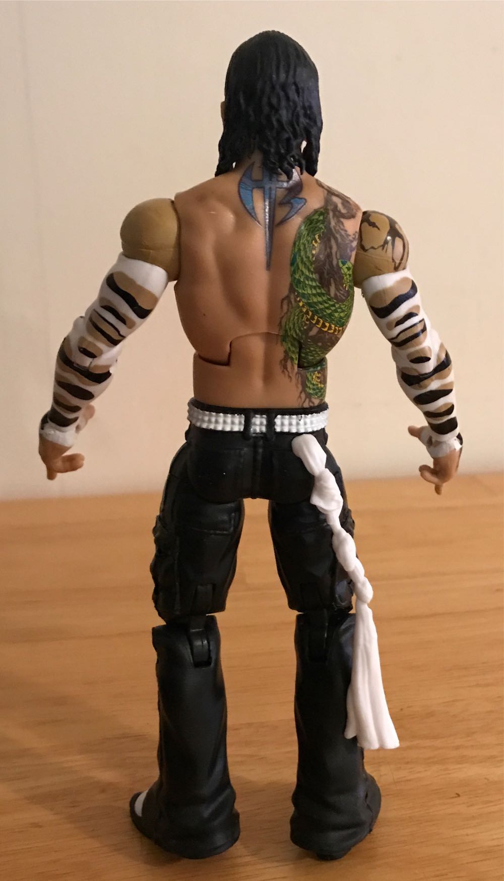 Jeff Hardy - Mattel Wwe (WWE Elite Series 84 Jeff Hardy (Chase)) action figure collectible - Main Image 4