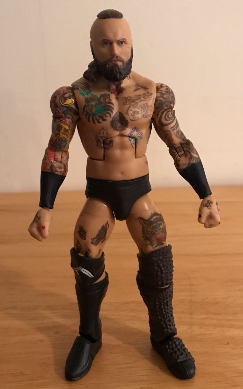 Aleister Black - Mattel Wwe (WWE Elite Series 85 Aleister Black (Regular)) action figure collectible - Main Image 3