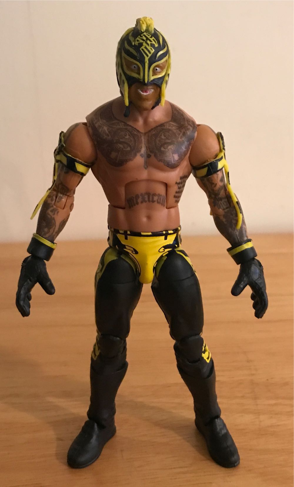 Rey Mysterio - Mattel Wwe (WWE Elite Top Picks 2021 Series Rey Mysterio) action figure collectible - Main Image 3