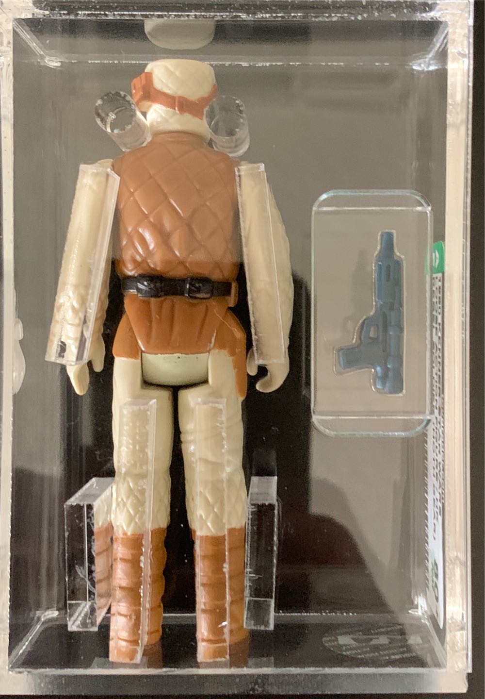 Graded - Hoth Rebel Soldier AFA - Kenner action figure collectible - Main Image 3