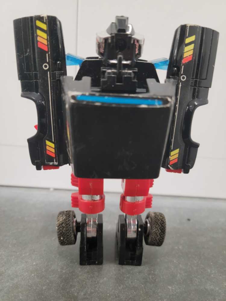 Trailbreaker 1984 Cars Robot Mode Missing Accessories  - Hasbro (1984) action figure collectible - Main Image 4