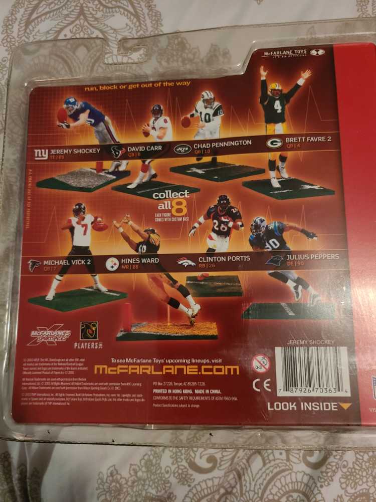 Jeremy Shockey - McFarlane’s Sportspicks (NFL Series 7) action figure collectible [Barcode 787926703634] - Main Image 3