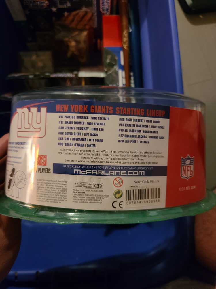 New York Giants - McFarlane’s Sportspicks (Ultimate Team Set) action figure collectible [Barcode 0787926926538] - Main Image 3