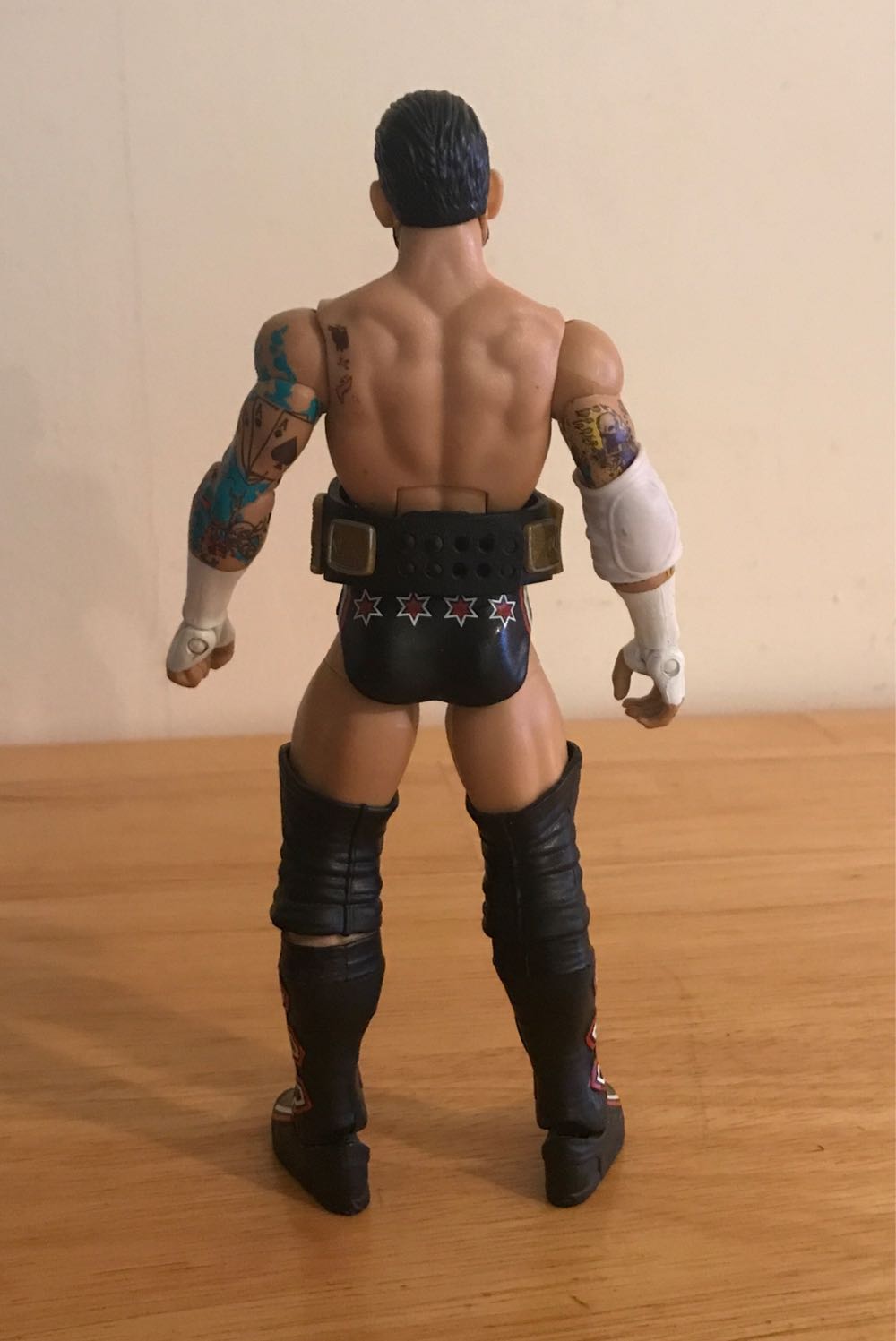 CM Punk - Mattel Wwe (WWE Elite Wrestlemania 28 Series CM Punk) action figure collectible - Main Image 2
