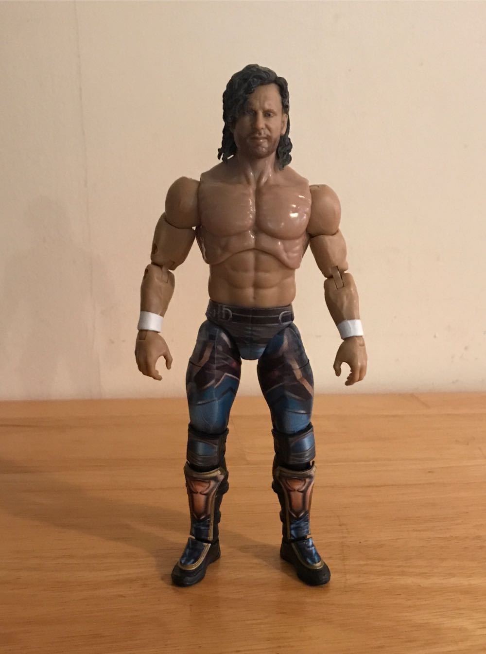 Breaking Bad Walter White Collectible White Suit Variant