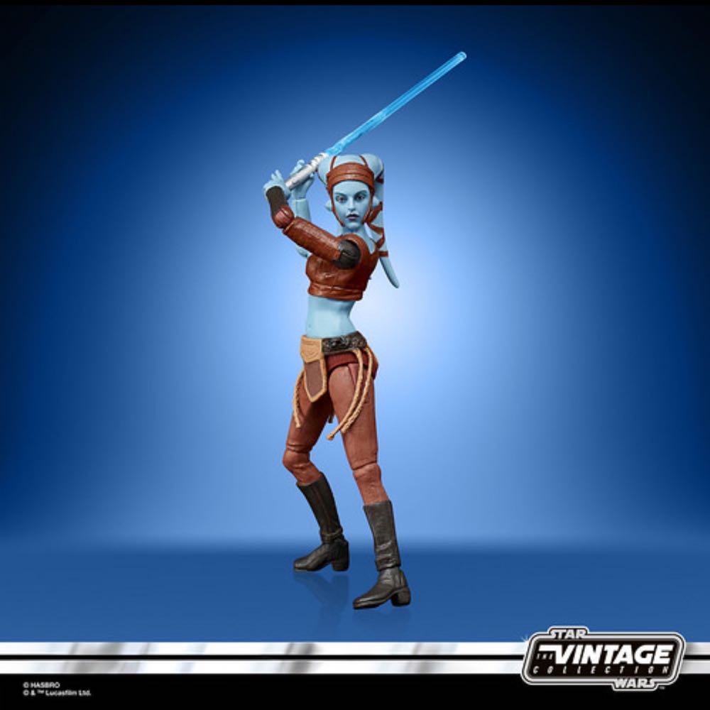 Aayla Secura - Hasbro (Clone Wars) action figure collectible - Main Image 3