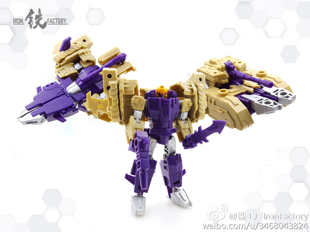 IF EX-13 Trinity Elite Warrior(Blitzwing) - Iron Factory (G1) action figure collectible - Main Image 3