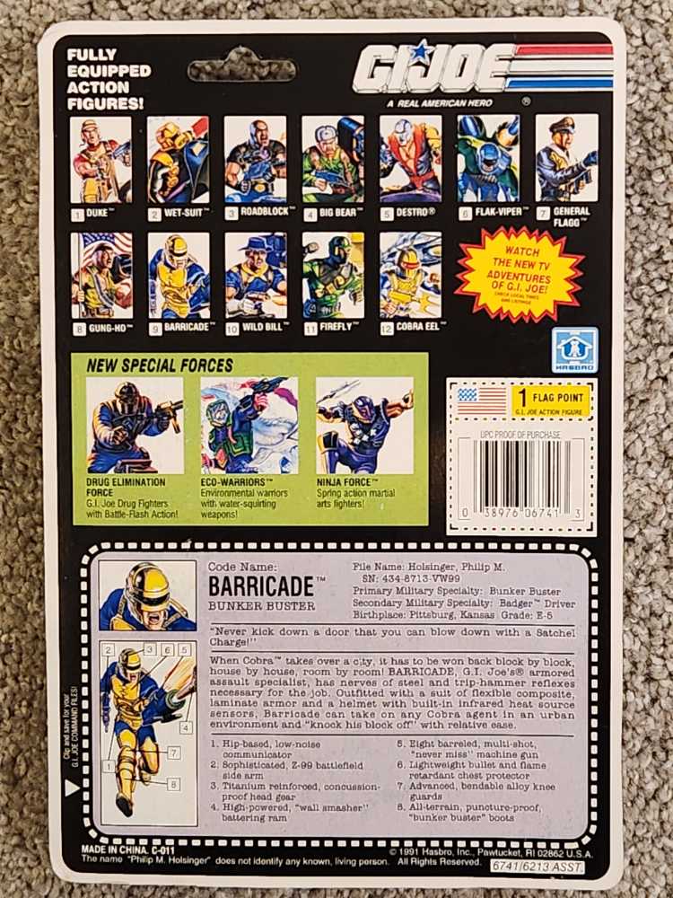 Barricade [v1] - Hasbro (G.I. Joe: A Real American Hero) action figure collectible [Barcode 038976067413] - Main Image 2