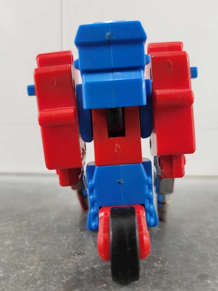 Transformers G1 Override Triggerbot - Hasbro (Triggerbots) action figure collectible - Main Image 4