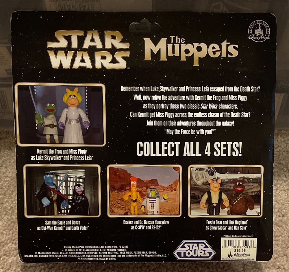 Star Tours Muppets - Kermit The Frog And Miss Piggy As Luke And Leia  action figure collectible [Barcode 400001735916] - Main Image 2