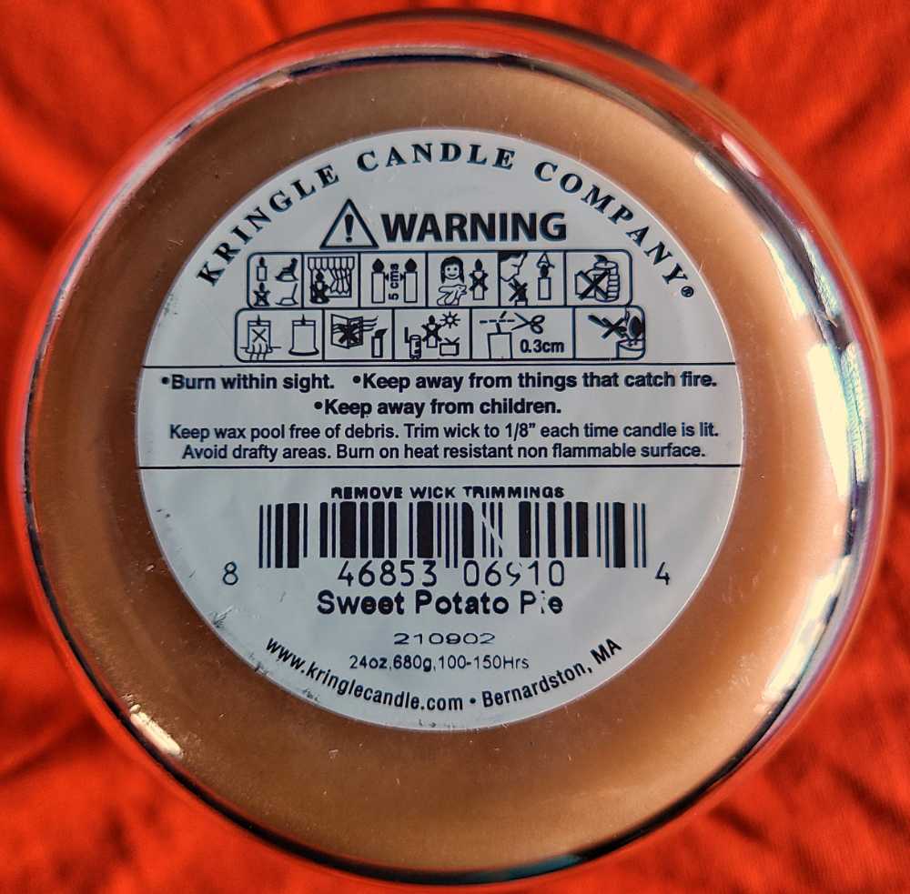 CANDLE: Thanksgiving Country Candle Sweet Potato Pie 2021 Kringle  - Kringle Candle (Thanksgiving Candles) action figure collectible - Main Image 2