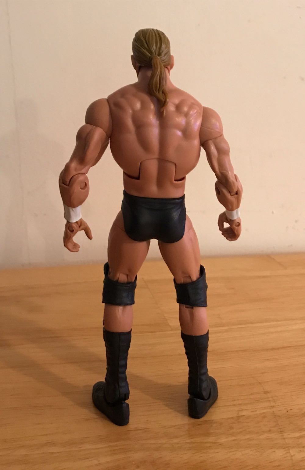 Lex Luger - Mattel Wwe (WWE Elite Walmart Exclusive Then, Now, Forever Series Bash At The Beach 1996 3 Pack Lex Luger) action figure collectible - Main Image 2