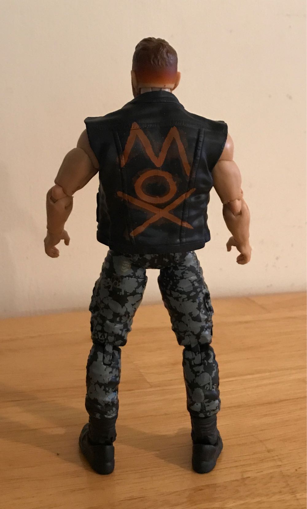 Jon Moxley [Black Vest] - Jazwares (AEW - Unrivaled) action figure collectible - Main Image 2