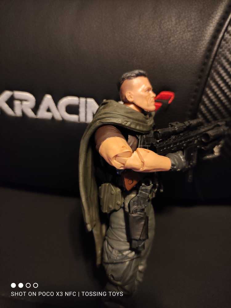 Marvel legend Deadpool 2 Cable - Marvel Legends (Hasbro) action figure collectible - Main Image 4