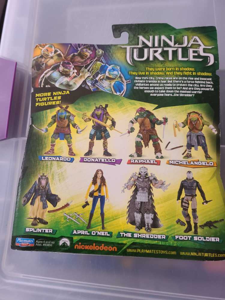 Playmates Toys Teenage Mutant Ninja Turtles TMNT Movie Raph In Disguise  - Playmates Toys (Ninja Turtle Movie 2014) action figure collectible [Barcode 043377906094] - Main Image 3