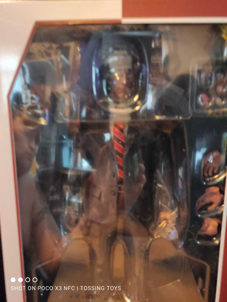 Knight Two Face 1 6 Hot Batman The Dark Knight 1 6 Exclusive - Hot Toys / Sideshow action figure collectible [Barcode 4895228601483] - Main Image 3