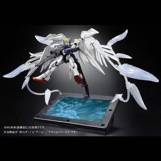 Wing Gundam Zero EW Titanium Seraphim Feather RG 1/144  (Real Grade) action figure collectible [Barcode 4573102619747] - Main Image 2