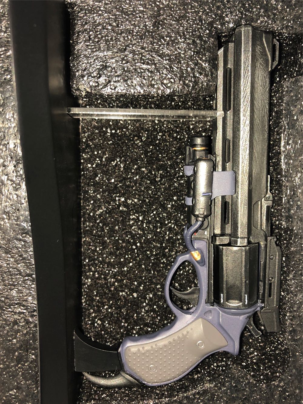 Bungie Store Bungie Rewards: Hawkmoon Hand Cannon Miniature Replica New  action figure collectible [Barcode 846438005282] - Main Image 2