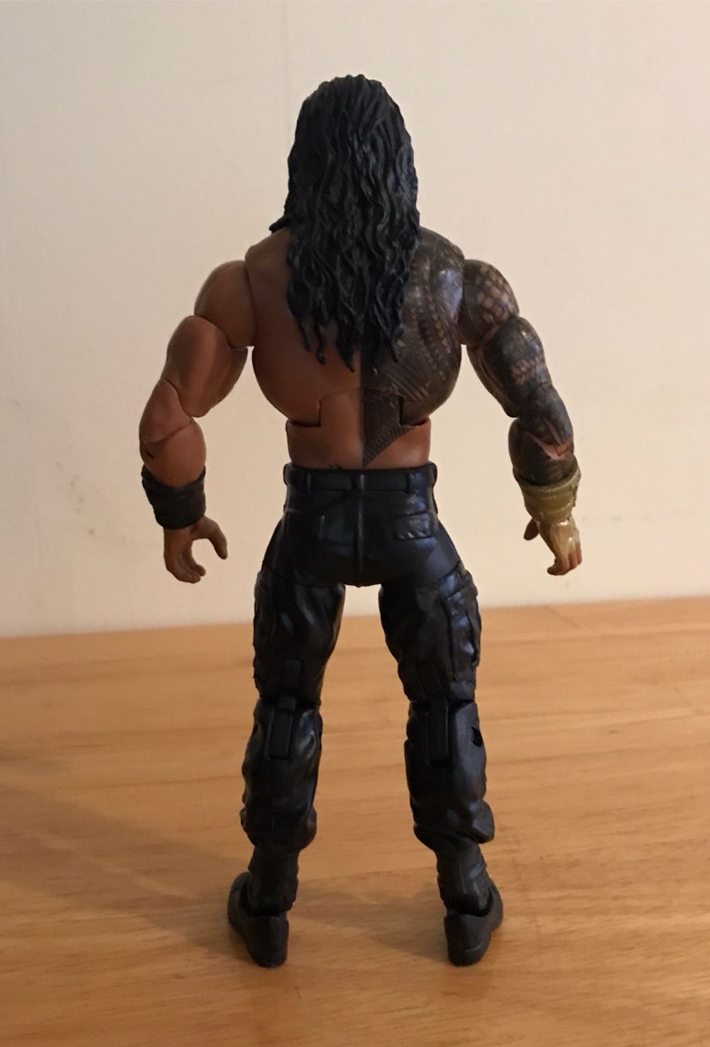 Roman Reigns - Mattel Wwe (WWE Elite Series 88 Roman Reigns) action figure collectible - Main Image 4