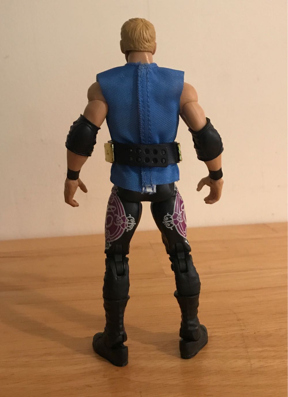 Christian - Mattel Wwe (WWE Elite Amazon Exclusive Fan Takeover Series 1 Christian) action figure collectible - Main Image 2