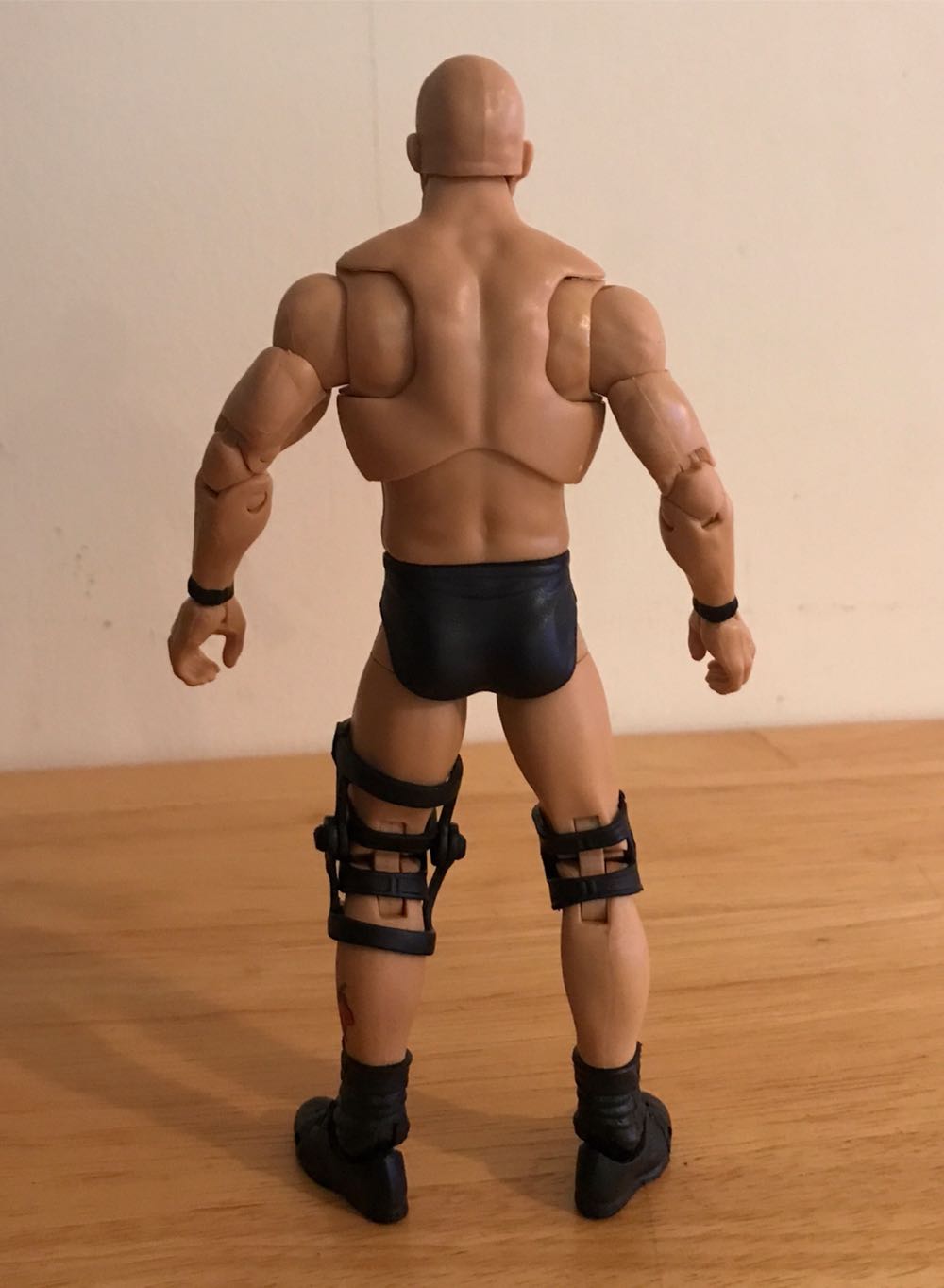 “Stone Cold” Steve Austin - Mattel Wwe (WWE Ultimate Edition Series 9 “Stone Cold” Steve Austin) action figure collectible - Main Image 4