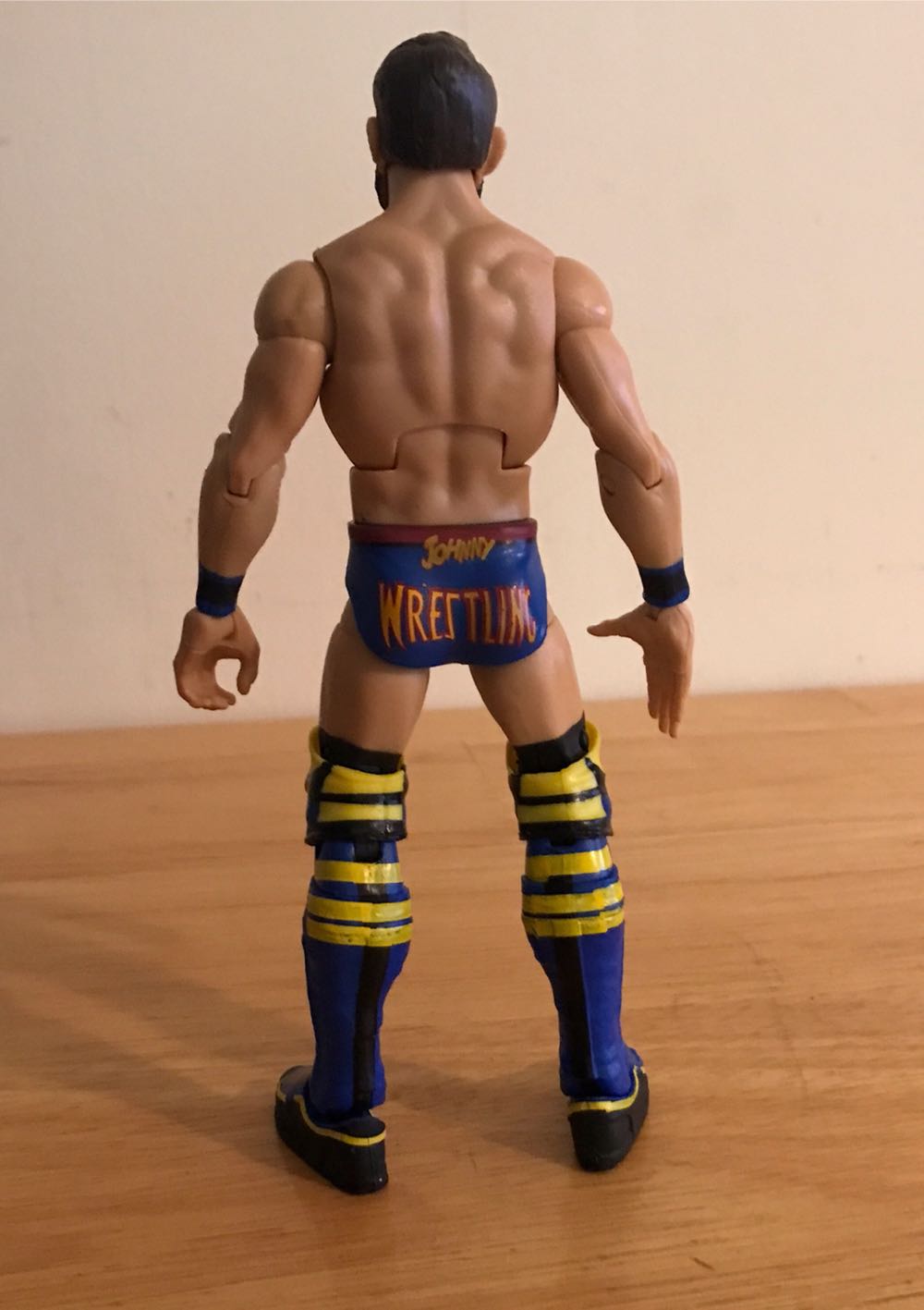 Johnny Gargano - Mattel Wwe (WWE Elite Amazon Exclusive Fan Takeover Series 2 Johnny Gargano) action figure collectible - Main Image 4