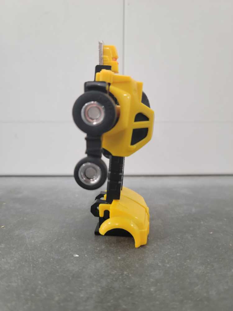 Hubcap - Hasbro (1986) action figure collectible - Main Image 2