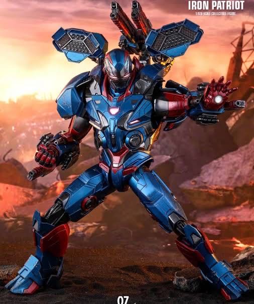 Hot Toys MMS 547 Endgame Iron Patriot - Hot Toys (Iron Patriot) action figure collectible - Main Image 4
