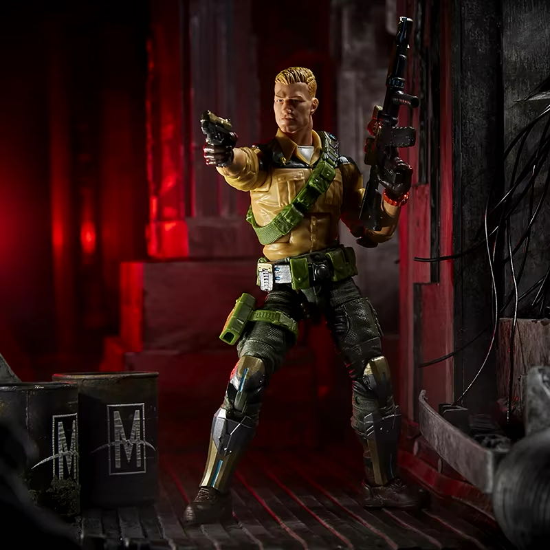 Duke - #04 (Variant) - Hasbro (G.I. Joe) action figure collectible [Barcode 5010993662425] - Main Image 3