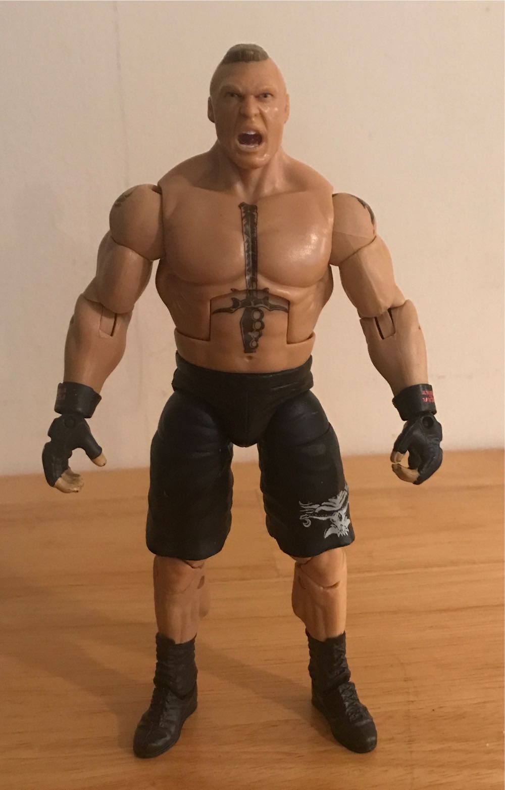 Brock Lesnar - Mattel Wwe (WWE Elite Toys ‘R Us Exclusive “Lesnar Breaks The Streak” Brock Lesnar) action figure collectible - Main Image 3