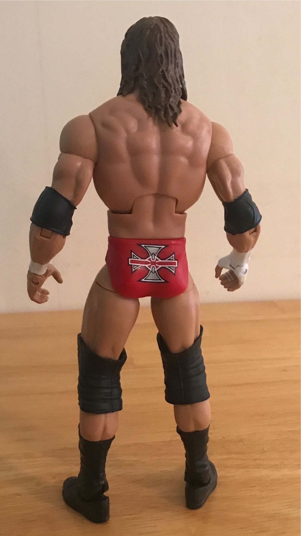 Triple H - Mattel Wwe (WWE Elite Toys ‘R Us Exclusive Fan Central Triple H) action figure collectible - Main Image 4