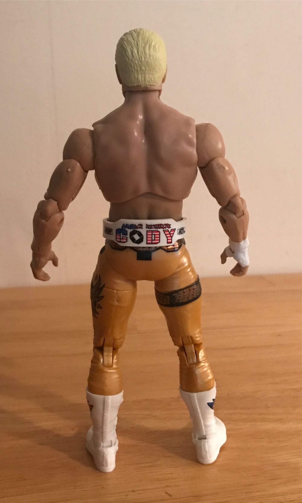 “The American Nightmare” Cody Rhodes - Jazwares AEW (AEW Unrivaled Collection Series 4 “The American Nightmare” Cody Rhodes (Chase 1 of 1000)) action figure collectible - Main Image 4