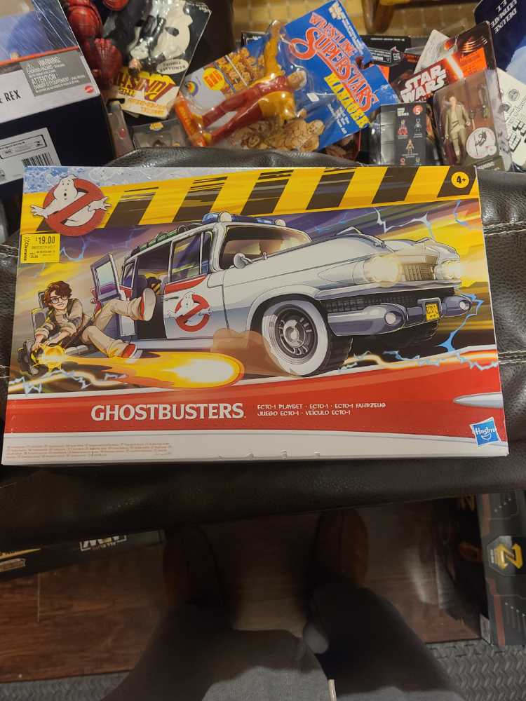 Ghostbusters Fright Features Ecto-1 Playset - Hasbro (Ghostbusters) action figure collectible [Barcode 5010993688876] - Main Image 2